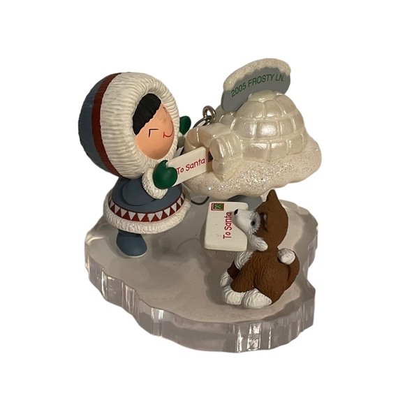 Hallmark Keepsake Frosty Friends Eskimo & Dog Mailing Letter Christmas Ornament - Picture 2 of 7